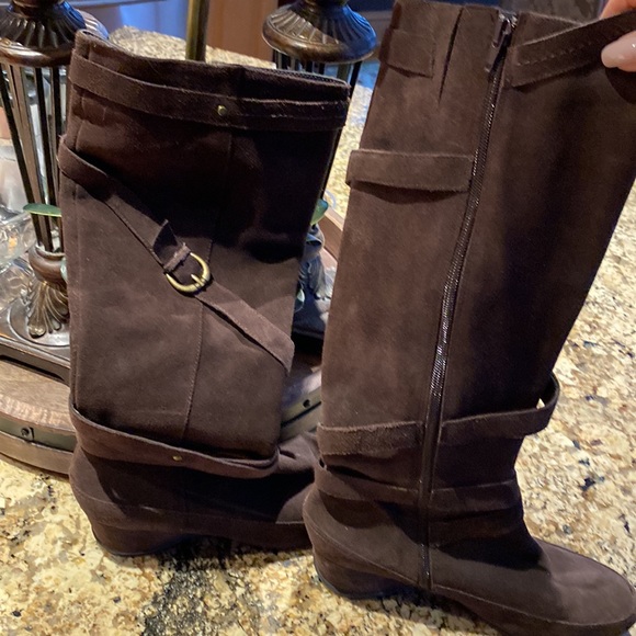 Me too suede boots - Picture 4 of 5